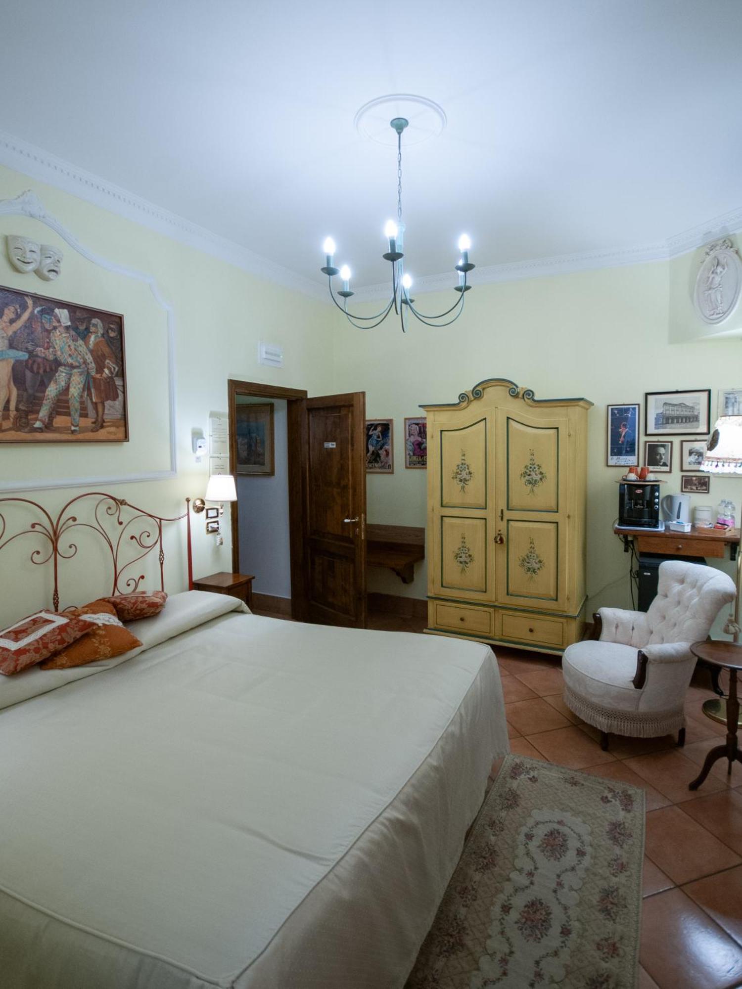 Mondo Antico B&B Чезена Экстерьер фото